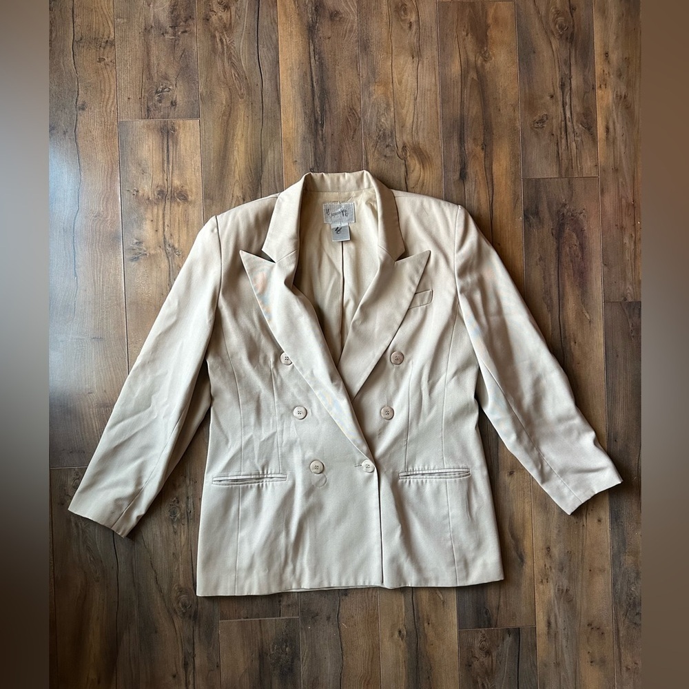 Jacqueline FERRAR Cream Double Breasted Blazer Can Be Worn as Mini Dress